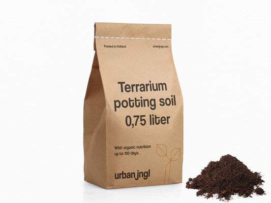 Terrarium potting soil - 0.75 liters - With organic nutrition