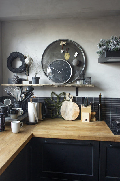 Wanduhr – 33 cm – Metall – Kuppelförmiges Glas – „60 Minuten“