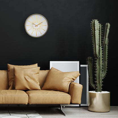NeXtime wandklok van 40 cm met metalen behuizing, stille werking en uniek ontwerp in de stijl van Excentric.