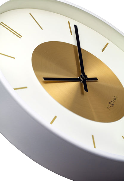 NeXtime Retro II wall clock, 25cm metal design with silent movement, vintage-inspired style, detailed close-up image.