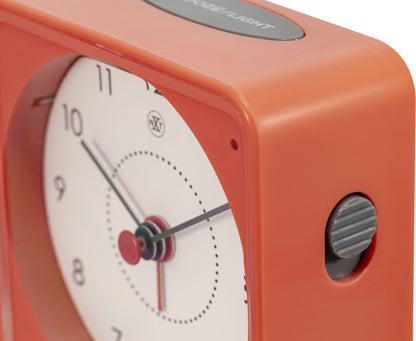 Wecker – 7,3 x 7,3 x 3,3 cm – „Nathan“