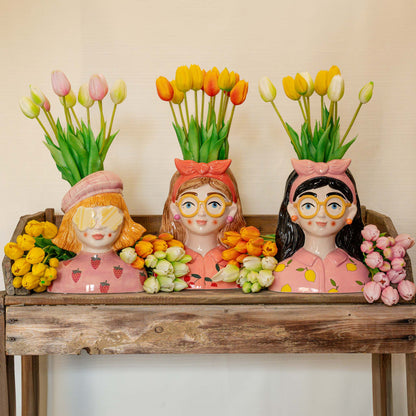 Vase „Erdbeermädchen“ + 10 künstliche, täuschend echt wirkende rosa Tulpen – Seidentulpen